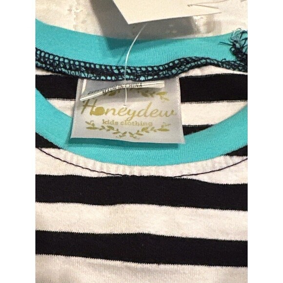 Honeydew Boutique Embroidered Holiday Reindeer Shirt size XS - Picture 5 of 5